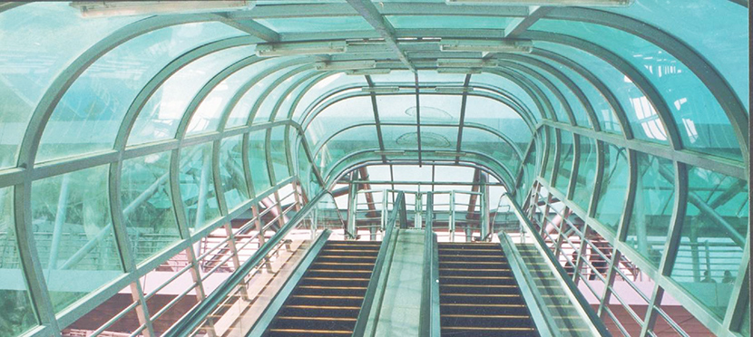 PC耐力板折彎加工過(guò)程中需要注意哪些事項(xiàng)？